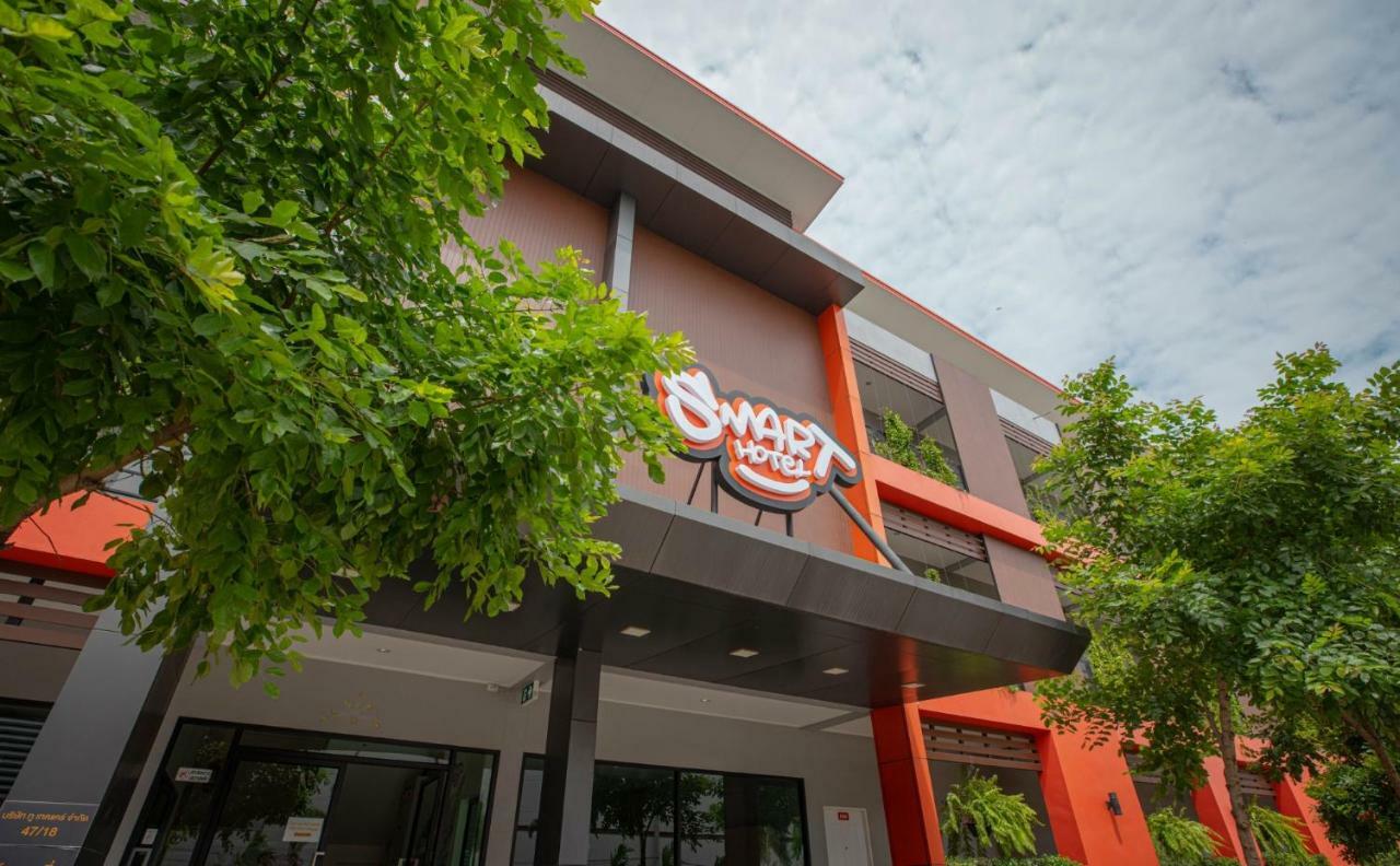 Smart Hotel Ban Lam Luk Ka Exterior foto